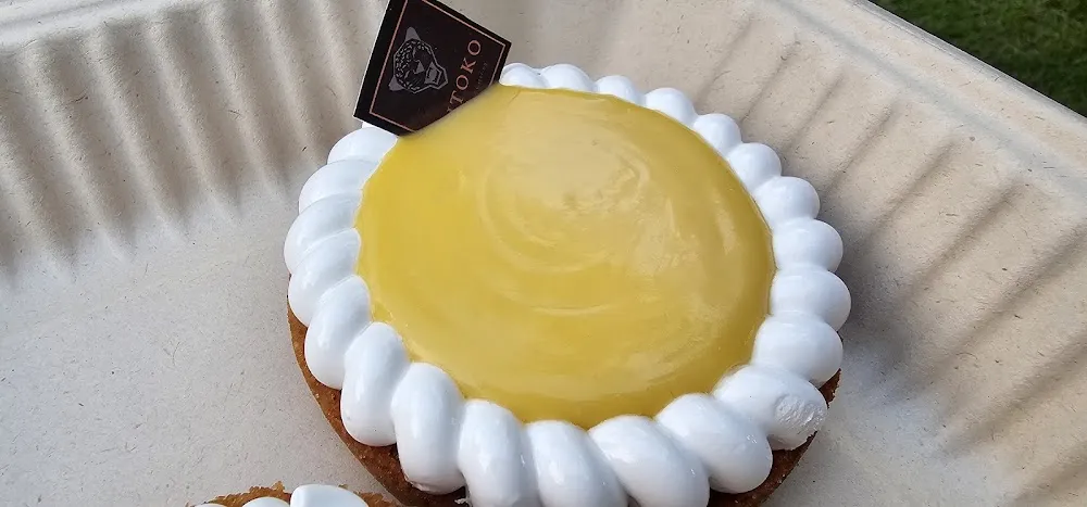 Lilikoi Meringue Pie